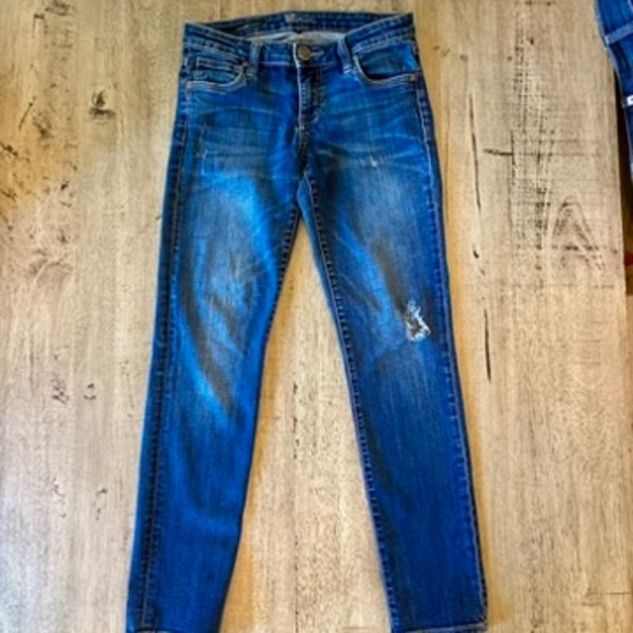 Kut from the Kloth Jeans - Picture 2 of 9
